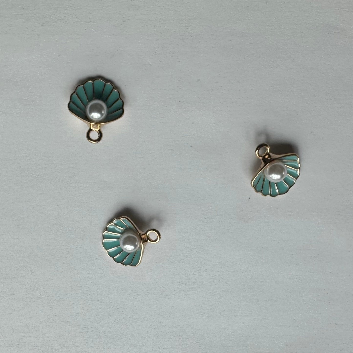 Blue Shell with Pearl